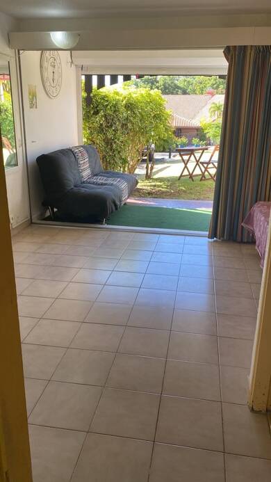 Appartement à vendre 130 800 € 1 pièce 18 m² RDC disponible dès maintenant Ste Anne 97227