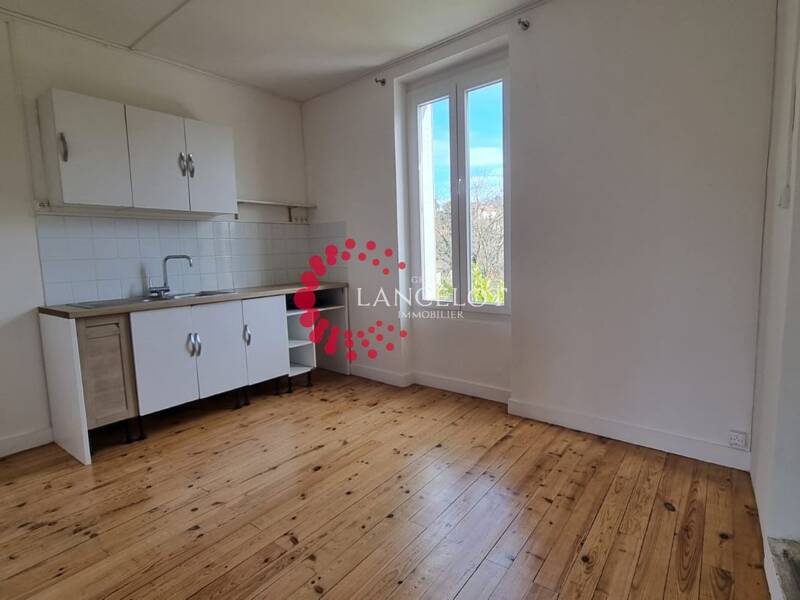 Maison à louer, 60m², SAINTE FOY LES LYON