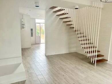Duplex à louer 1 900 € 5 pièces 4 chambres 84,2 m² RDC/2 Le Perreux-sur-Marne 94170