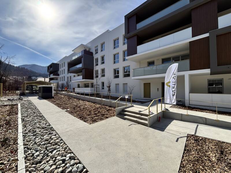 Maison à louer, 81m², GIERES