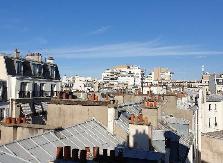 Appartement à louer 1 390 € 2 pièces 1<br/>chambre 33 m²<br/>superficie 5/6<br/>étage La Plaine des Sablons Neuilly-sur-Seine 92200