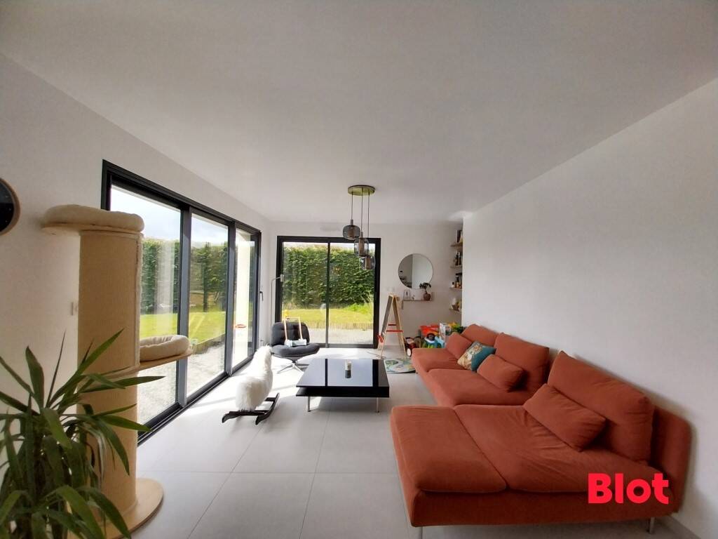 Maison à vendre, 122m², LA VILLE ES NONAIS