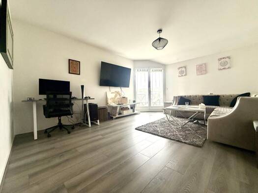 Appartement à vendre 159 750 € 2 pièces 1 chambre 50 m² Centre Ville Brétigny-sur-Orge 91220