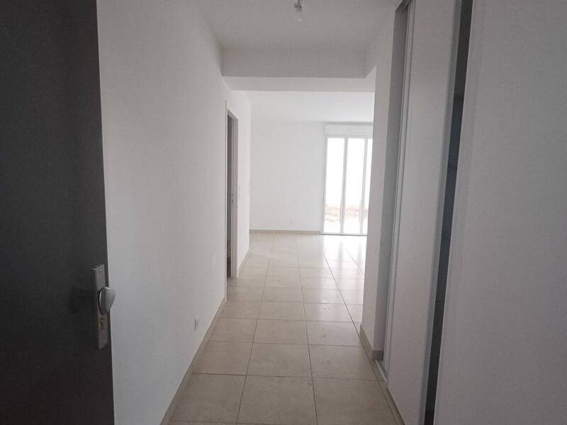 Maison à louer, 66m², LYON 8E