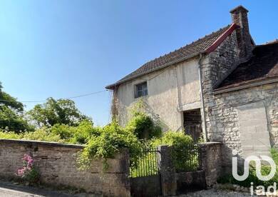 Maison à vendre 23 000 € 1 pièce 1 chambre 45 m² 318 m² de terrain Landreville 10110