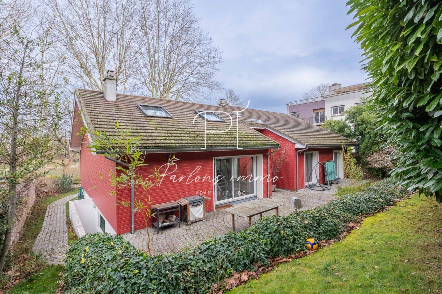 Maison à vendre, 220m², SAINT MAUR DES FOSSES