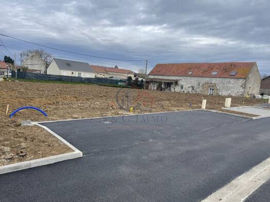 Terrain à vendre 93 000 € 604 m² de terrain Marolles-sur-Seine 77130
