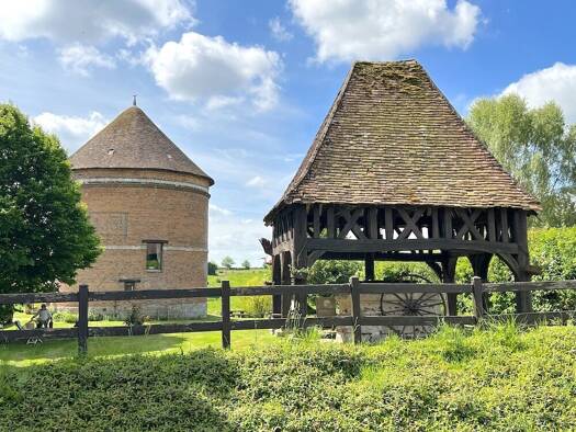 Maison en viager Bouquet 314 000 € 4 pièces 3 chambres 220 m² Renneville 27910