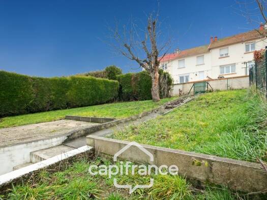 Maison à vendre 139 500 € 6 pièces 4 chambres 91 m² 262 m² de terrain Harly 02100