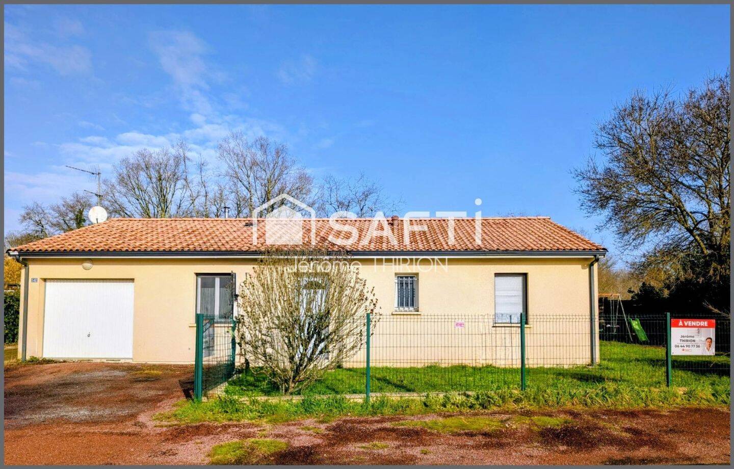 Maison à vendre, 90m², SAINT YZAN DE SOUDIAC
