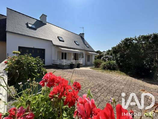 Maison à vendre 313 500 € 7 pièces 4 chambres 126 m² 636 m² de terrain Ergue Armel Quimper 29000