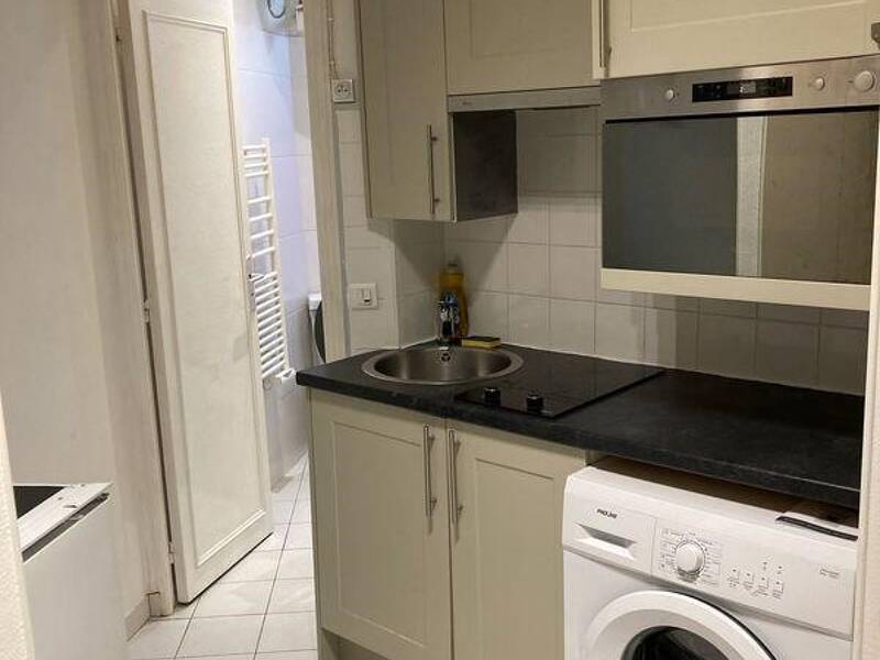 Maison à louer, 18m², PARIS 17E