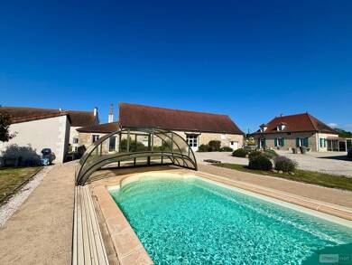 Maison à vendre 639 000 € 6 pièces 2 chambres 195 m² 5 000 m² de terrain Demigny 71150