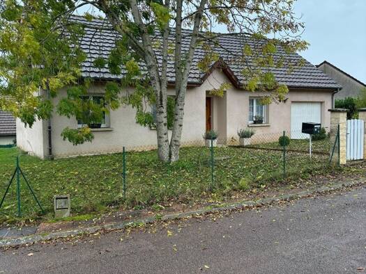 Maison de plain-pied à vendre 212 000 € 4 pièces 3 chambres 85 m² 606 m² de terrain Pouilly-en-Auxois 21320