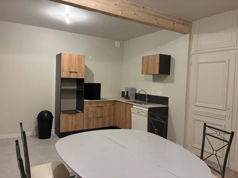 Maison à louer, 166m², SAVIGNY