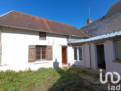 Maison de ville à vendre 79 500 € 3 pièces 2 chambres 67 m² 176 m² de terrain Valençay 36600