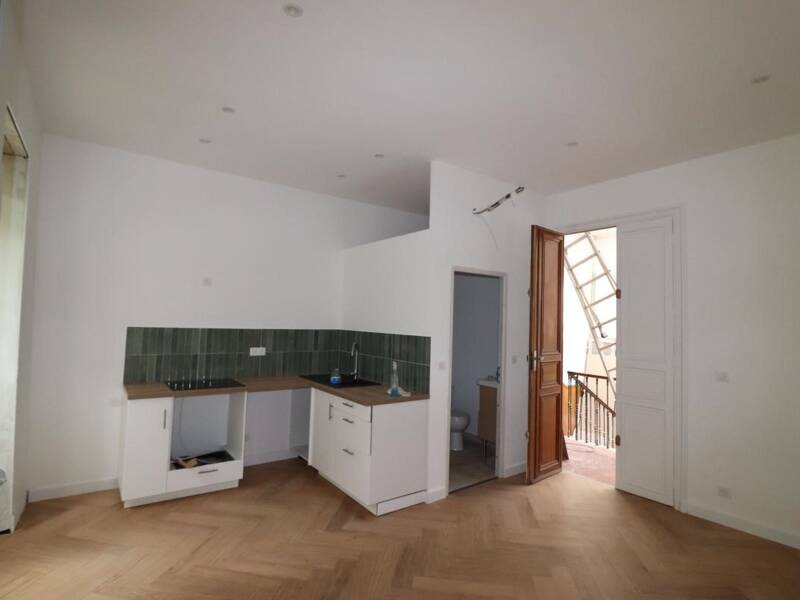 Maison à louer, 22m², ROQUEVAIRE