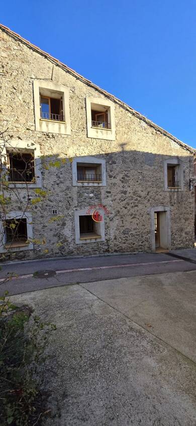 Maison à vendre 69 700 € 4 pièces 2 chambres 100 m² Cassagnes 66720