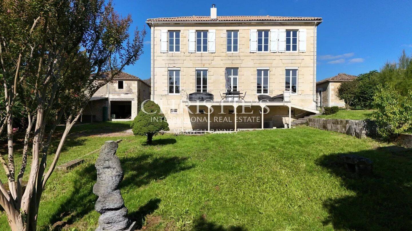 Maison à vendre, 300m², MIRAMBEAU