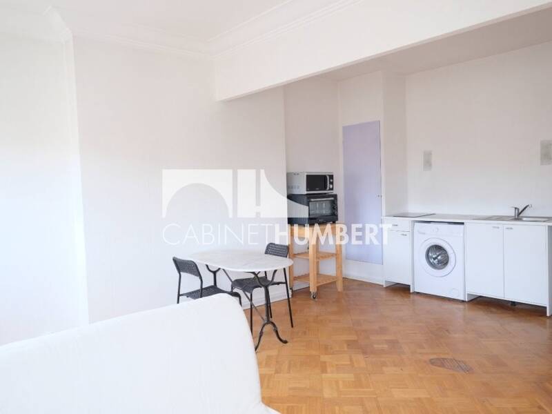 Maison à louer, 45m², SAINT ETIENNE