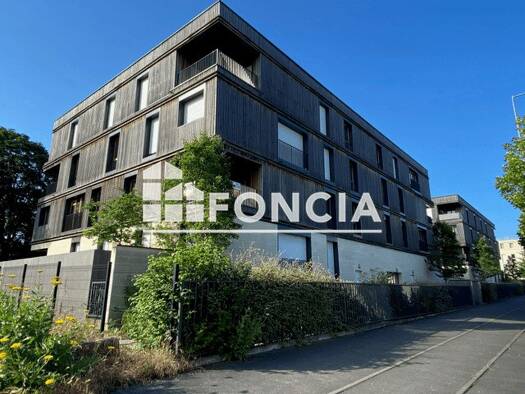 Appartement à louer 995 € 3 pièces 2 chambres 89,5 m² RDC La Guérinière Caen 14000