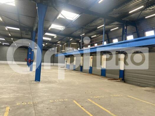 Entrepôt à vendre 2 500 000 € 5 000 m² d'espace de stockage Honfleur 14600