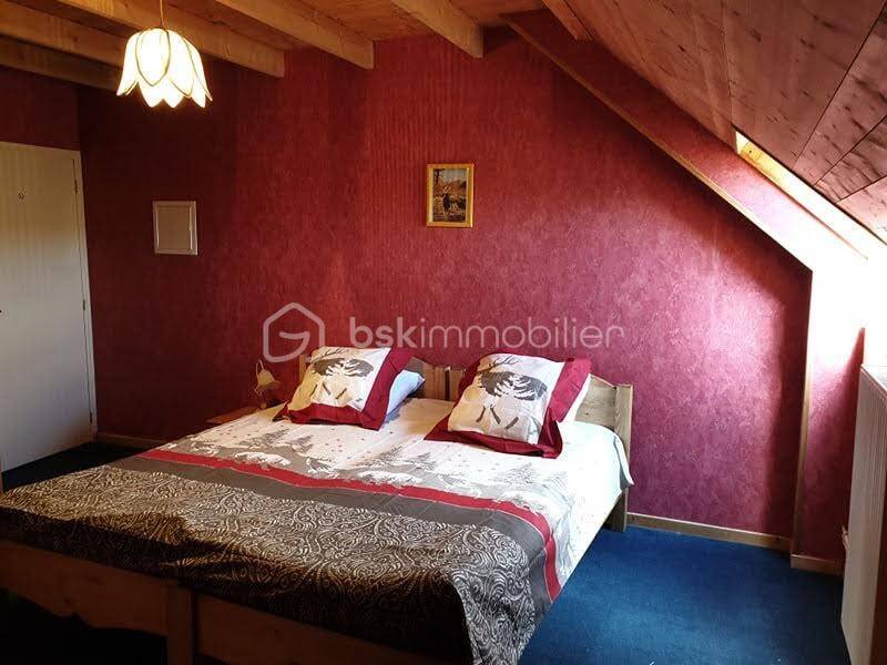 Maison à vendre, 435m², BESSE ET SAINT ANASTAISE