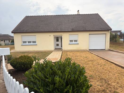 Maison de plain-pied à vendre 368 500 € 5 pièces 3 chambres 100 m² 1 050 m² de terrain Illange 57970
