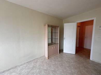Appartement en viager Bouquet 48 800 € 1 pièce RDC Melun 77000