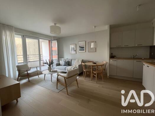 Appartement à vendre 150 000 € 2 pièces 1 chambre 42,56 m² 4 étages Patton Nord Est Melun 77000