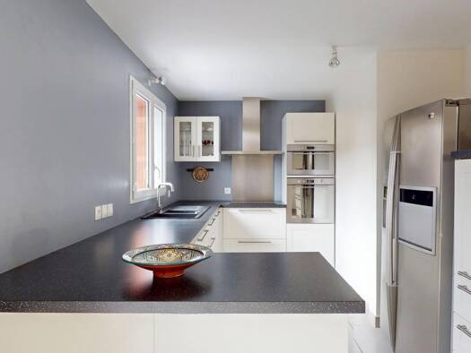 Maison à vendre 339 000 € 4 pièces 3 chambres 91,3 m² 175 m² de terrain Centre Bourg Neuville-sur-Saône 69250