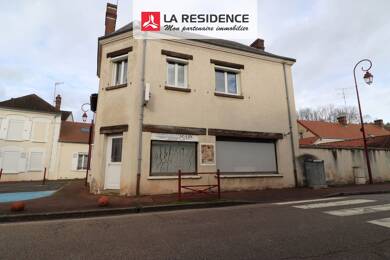 Immeuble à vendre 239 400 € 120 m² Ezy sur Eure 27530
