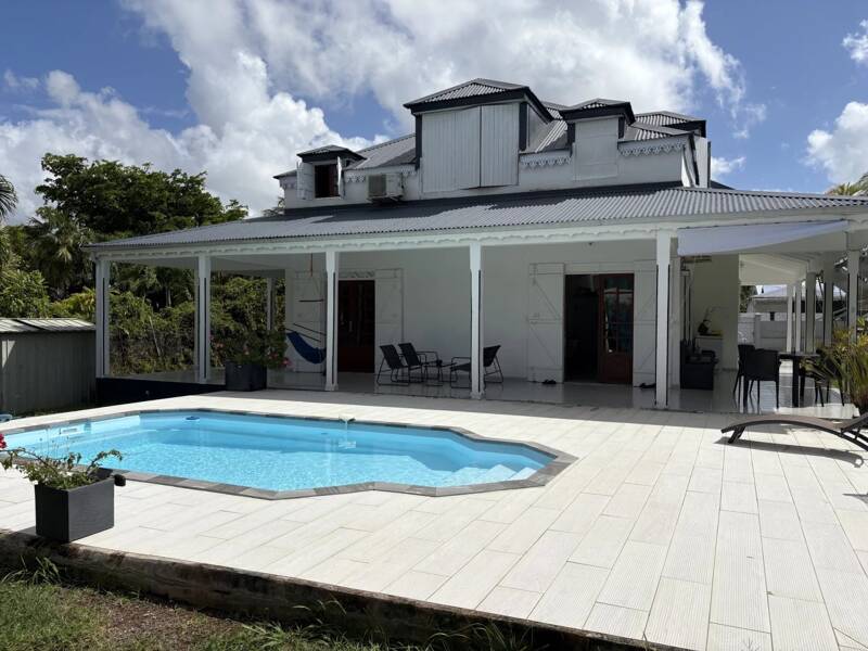 Maison à louer, 124m², PETIT BOURG
