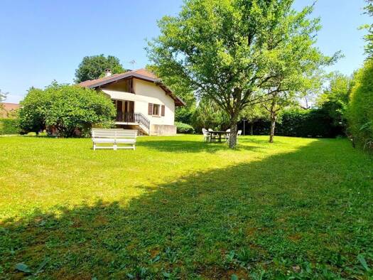 Maison à vendre 829 000 € 5 pièces 3 chambres 181 m² 1 200 m² de terrain Nord Vétraz-Monthoux 74100