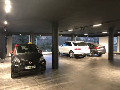 Local commercial à louer 13 500 € 480 m² de surface de vente Quartiers Est les Salettes-Les Campons La Colle-sur-Loup 06480