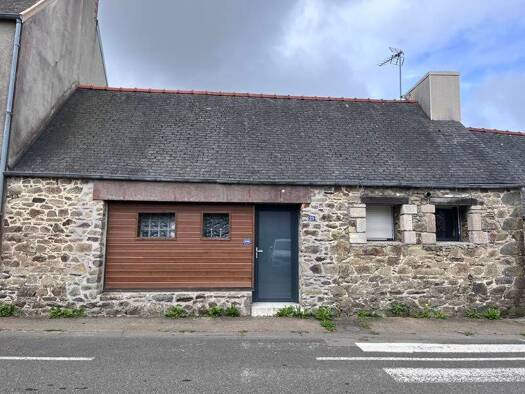 Immeuble à vendre 161 250 € 129 m² Plouezoc'h 29252