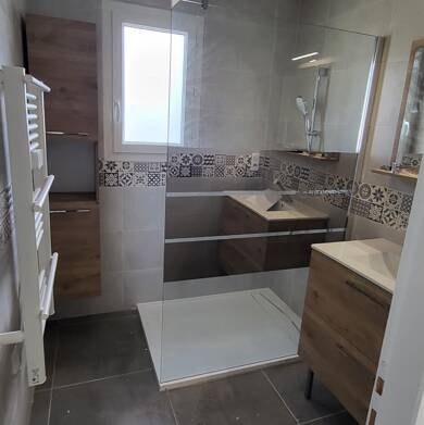 Maison de plain-pied à louer 990 € 4 pièces 3 chambres 83 m² 460 m² de terrain Cissac Medoc 33250
