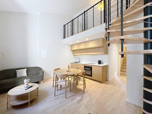 Duplex à vendre 170 000 € 2 pièces 2 chambres 44 m² Étage 2/2 La Balance-Palais des Papes Avignon 84000