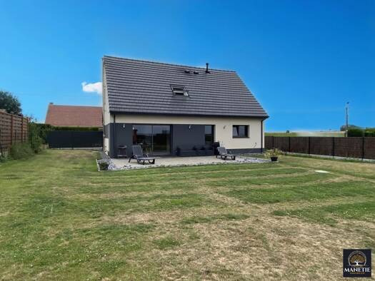 Maison à vendre 314 000 € 6 pièces 3 chambres 139 m² 1 435 m² de terrain Moyenneville 62121