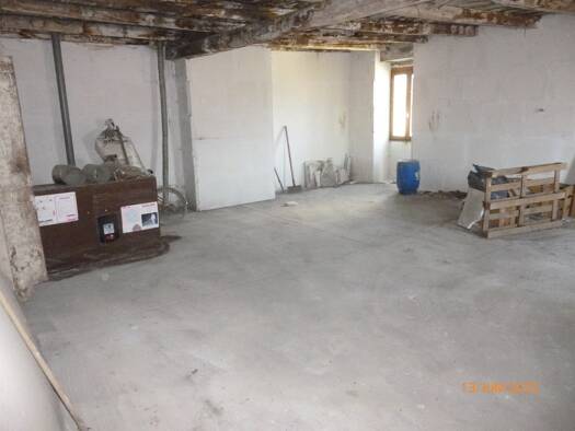 Duplex à vendre 210 000 € 4 pièces 2 chambres 200 m² Étage 2/2 Pontcharra 38530