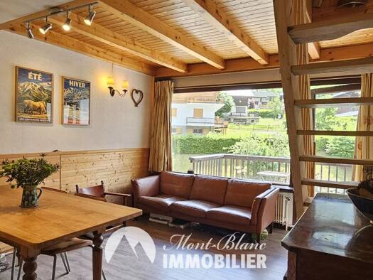 Appartement à vendre 220 000 € 2 pièces 1 chambre 36,98 m² Étage 1/2 Centre-Village Les Contamines-Montjoie 74170