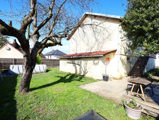 Maison à vendre 230 000 € 6 pièces 4 chambres 120 m² 476 m² de terrain Varanges 21110