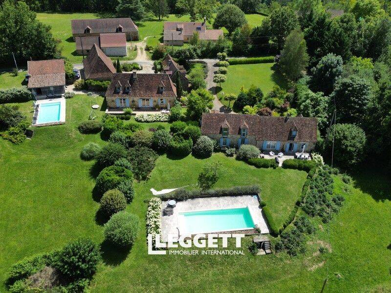 Maison à vendre, 330m², ROUFFIGNAC SAINT CERNIN DE REILHAC
