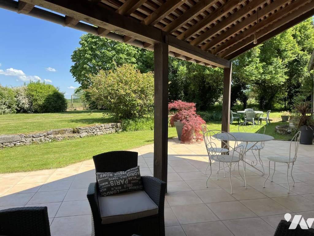 Maison à vendre, 200m², MANTHELAN