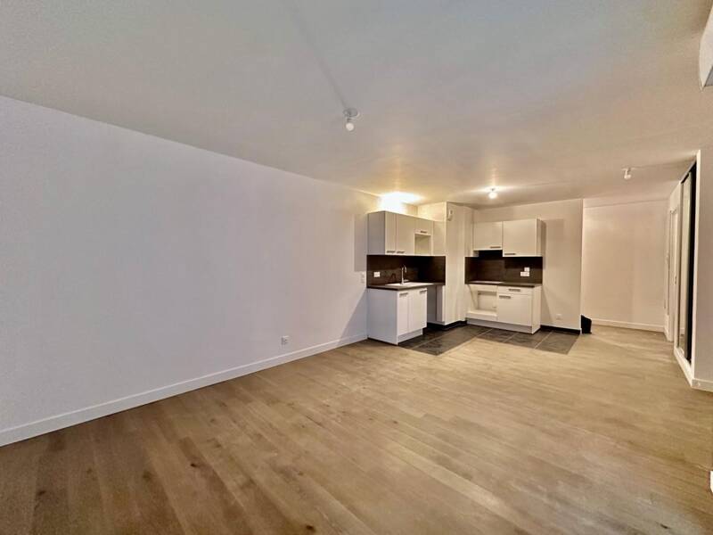 Maison à louer, 81m², CLICHY
