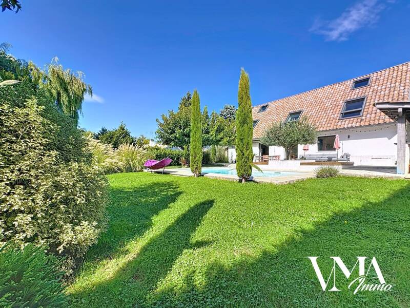Maison à vendre, 244m², LIMONEST