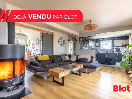 Villa à vendre 299 250 € 6 pièces 5 chambres 126,7 m² 1 831 m² de terrain Talensac 35160