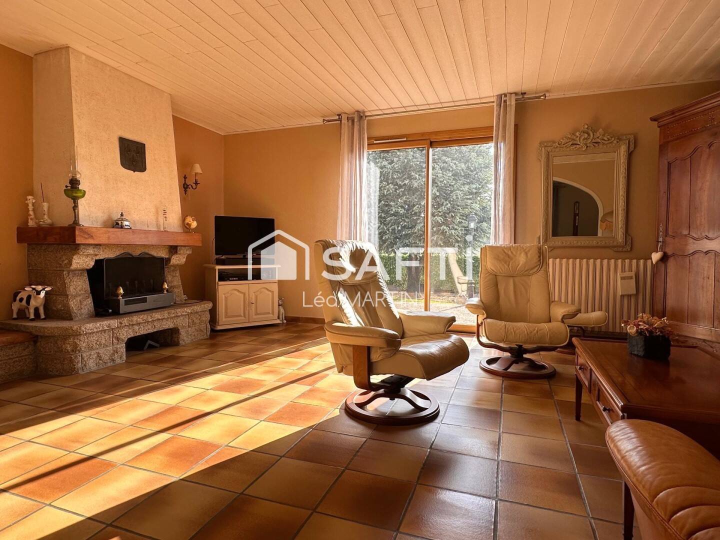Maison à vendre, 111m², LE MAY SUR EVRE