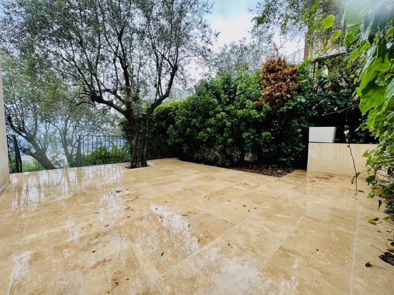 Maison à louer, 81m², NICE