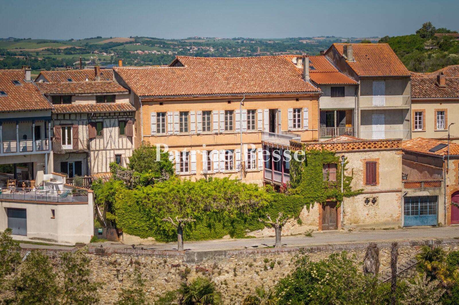 Maison à vendre, 376m², LEZAT SUR LEZE